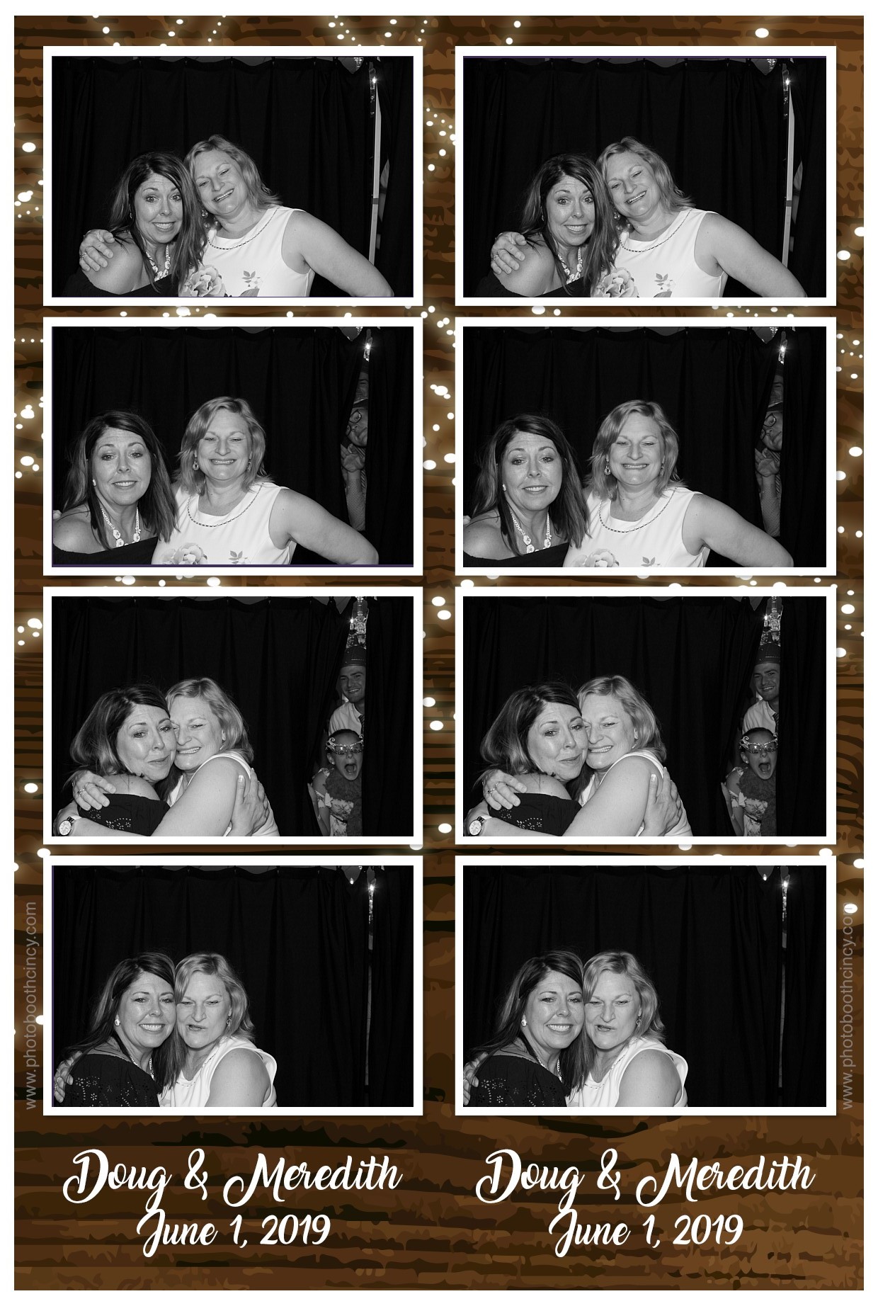 Meredith and Doug Wedding | View more photos from the event at gallery.photoboothcincy.com/u/PhotoBoothCincy/Meredith-and-Doug-Wedding